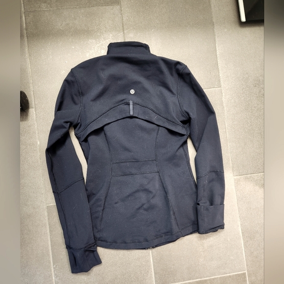 LuluLemon Define Jacket Size 6 - Picture 4 of 4